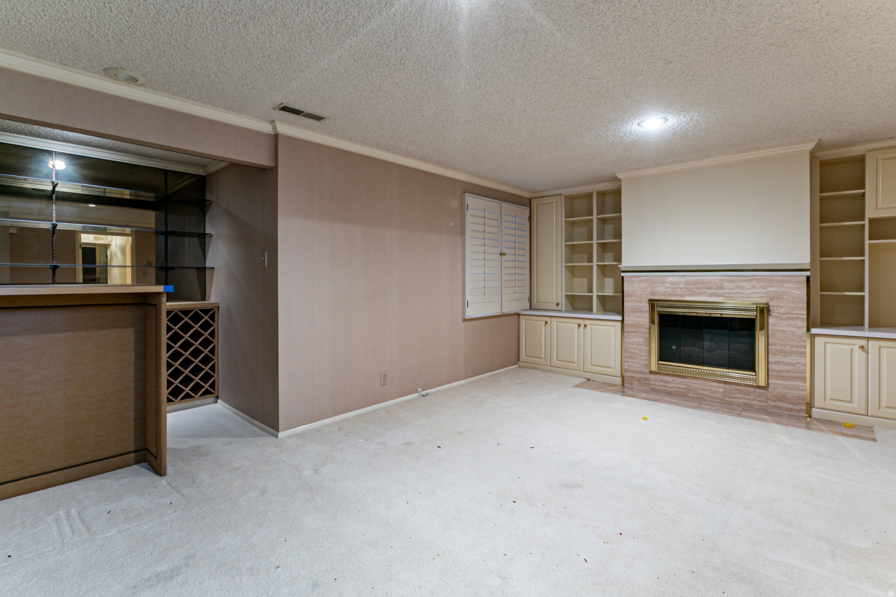 VILLAGE 3 - Residential