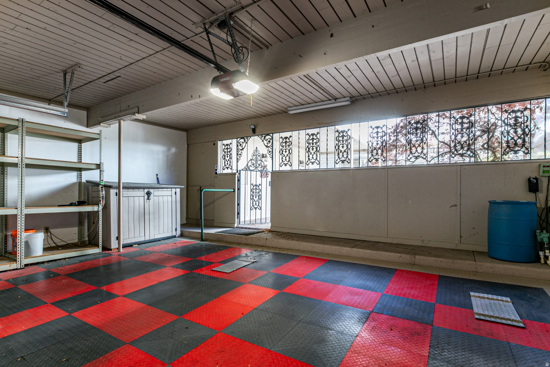 VILLAGE 3 - Residential