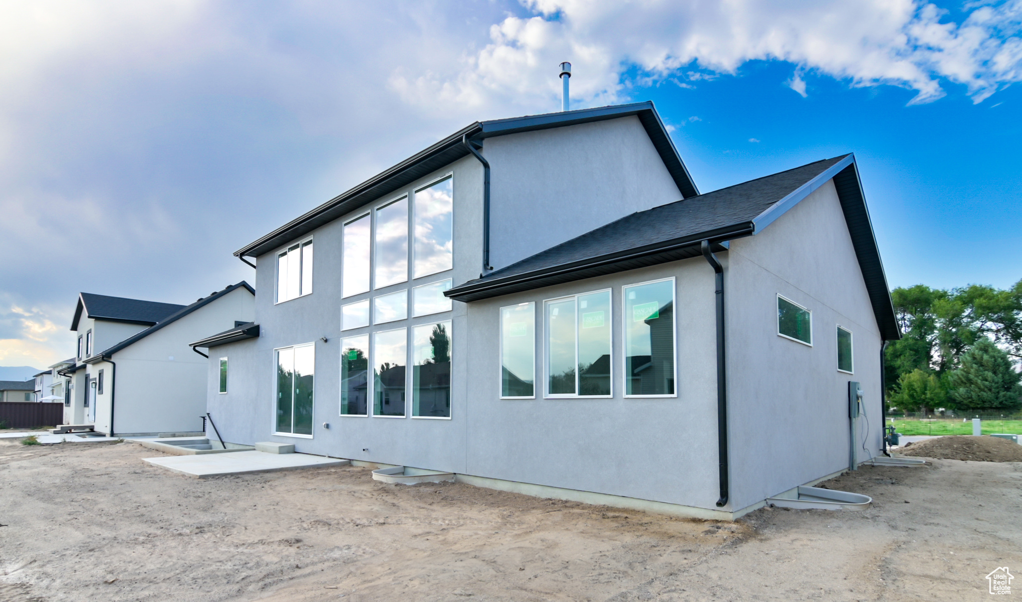 HUNTINGTON FARMS - Residential