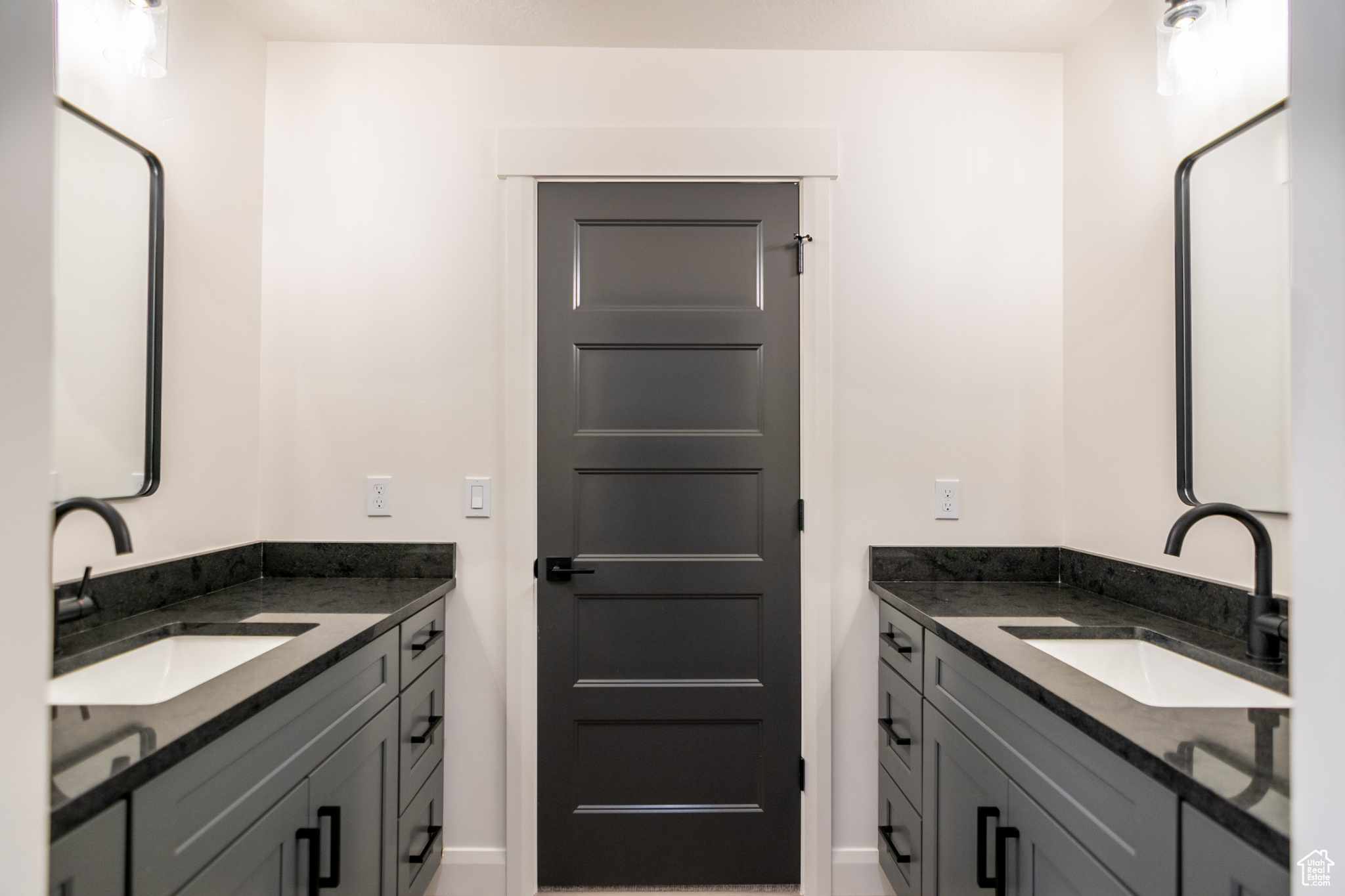 HUNTINGTON FARMS - Residential