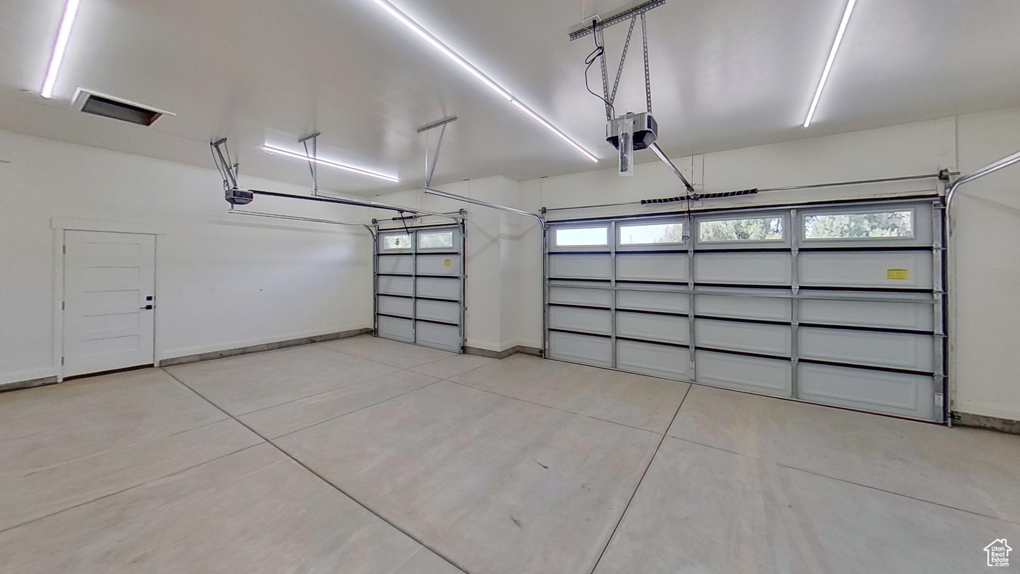 HUNTINGTON FARMS - Residential