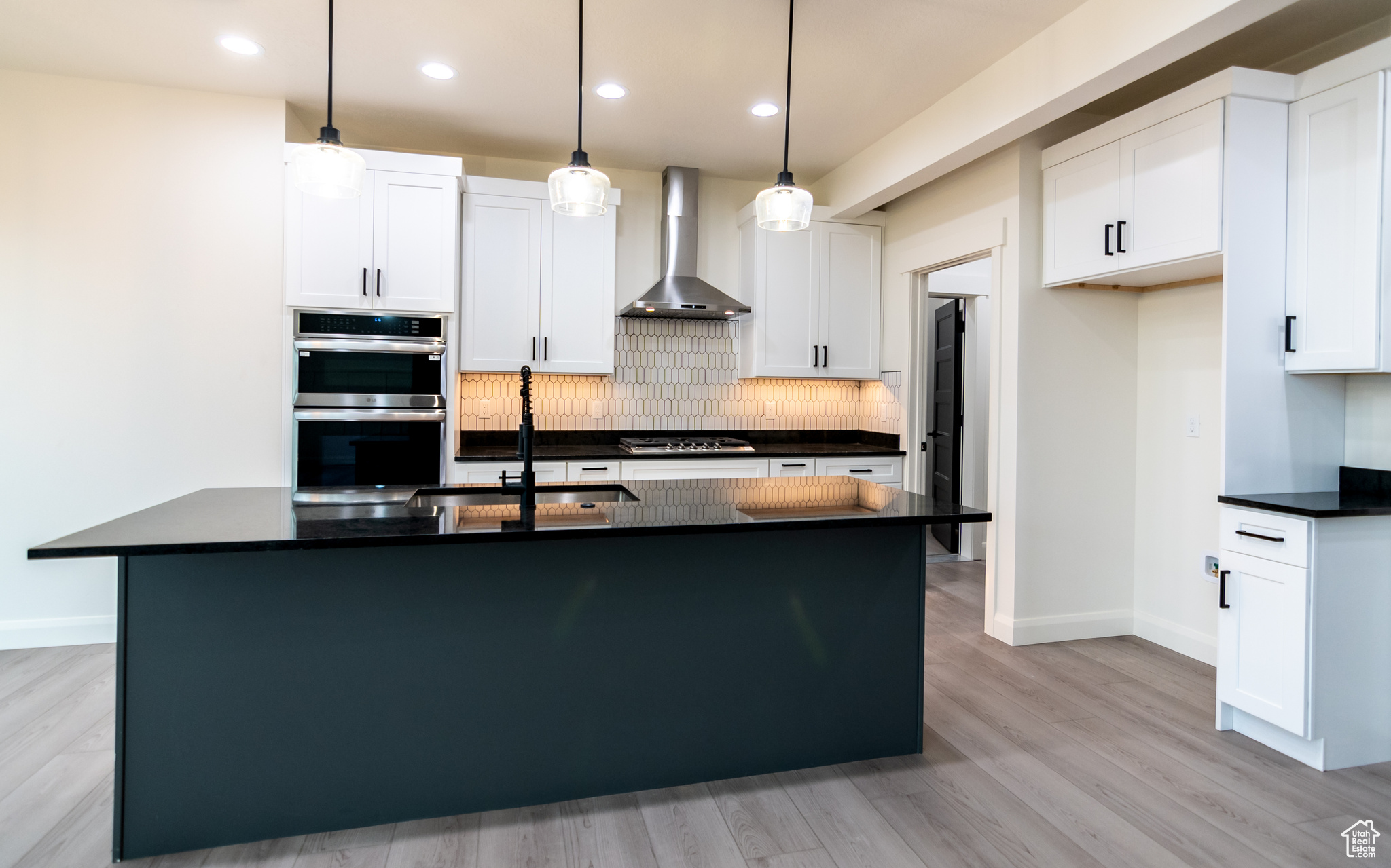 HUNTINGTON FARMS - Residential