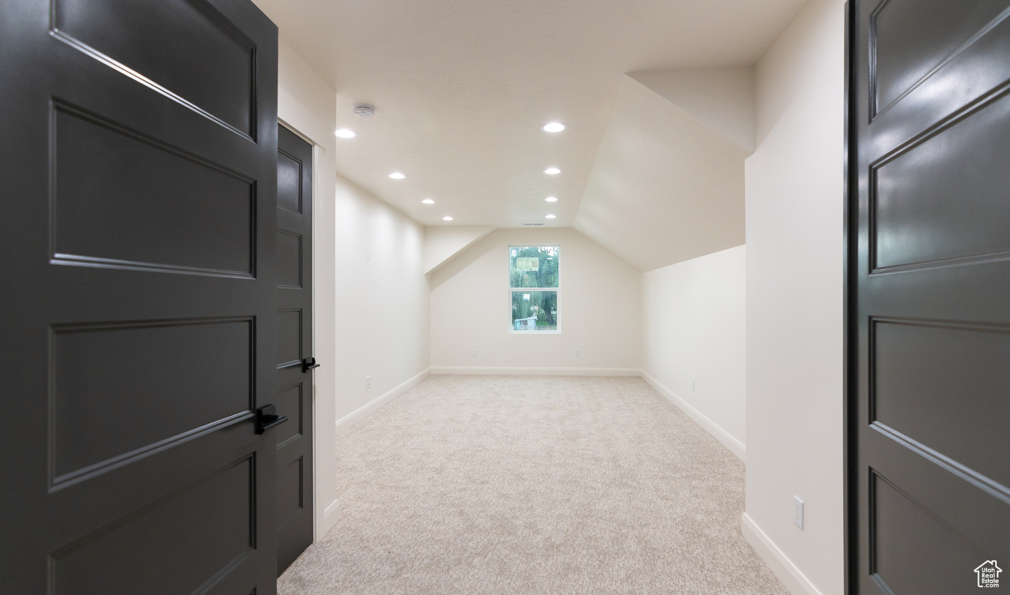 HUNTINGTON FARMS - Residential