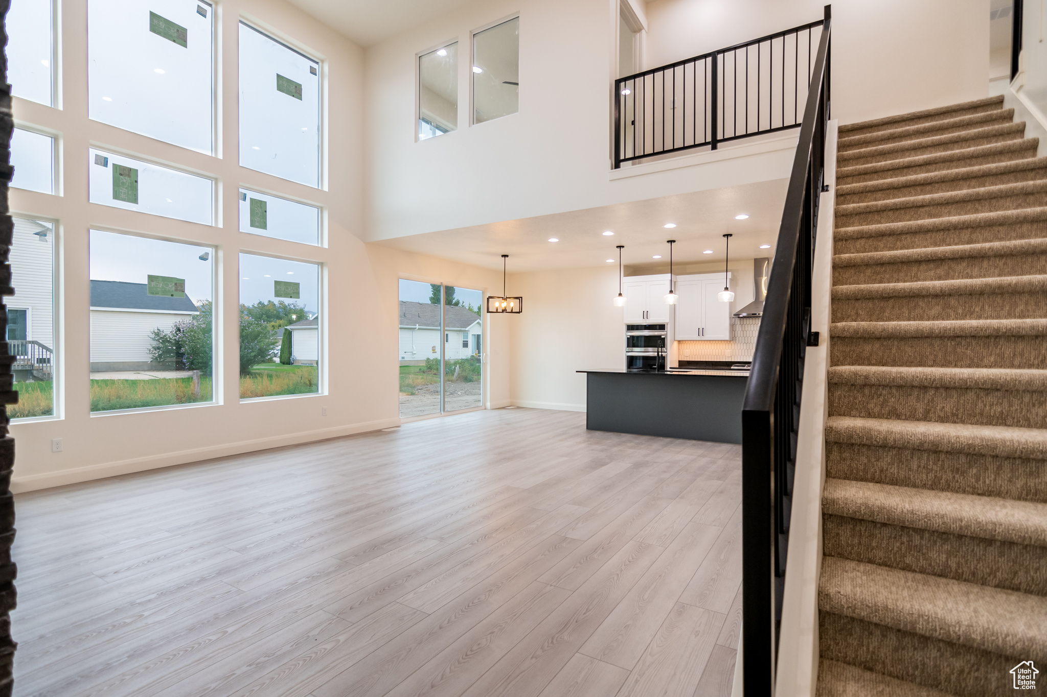 HUNTINGTON FARMS - Residential