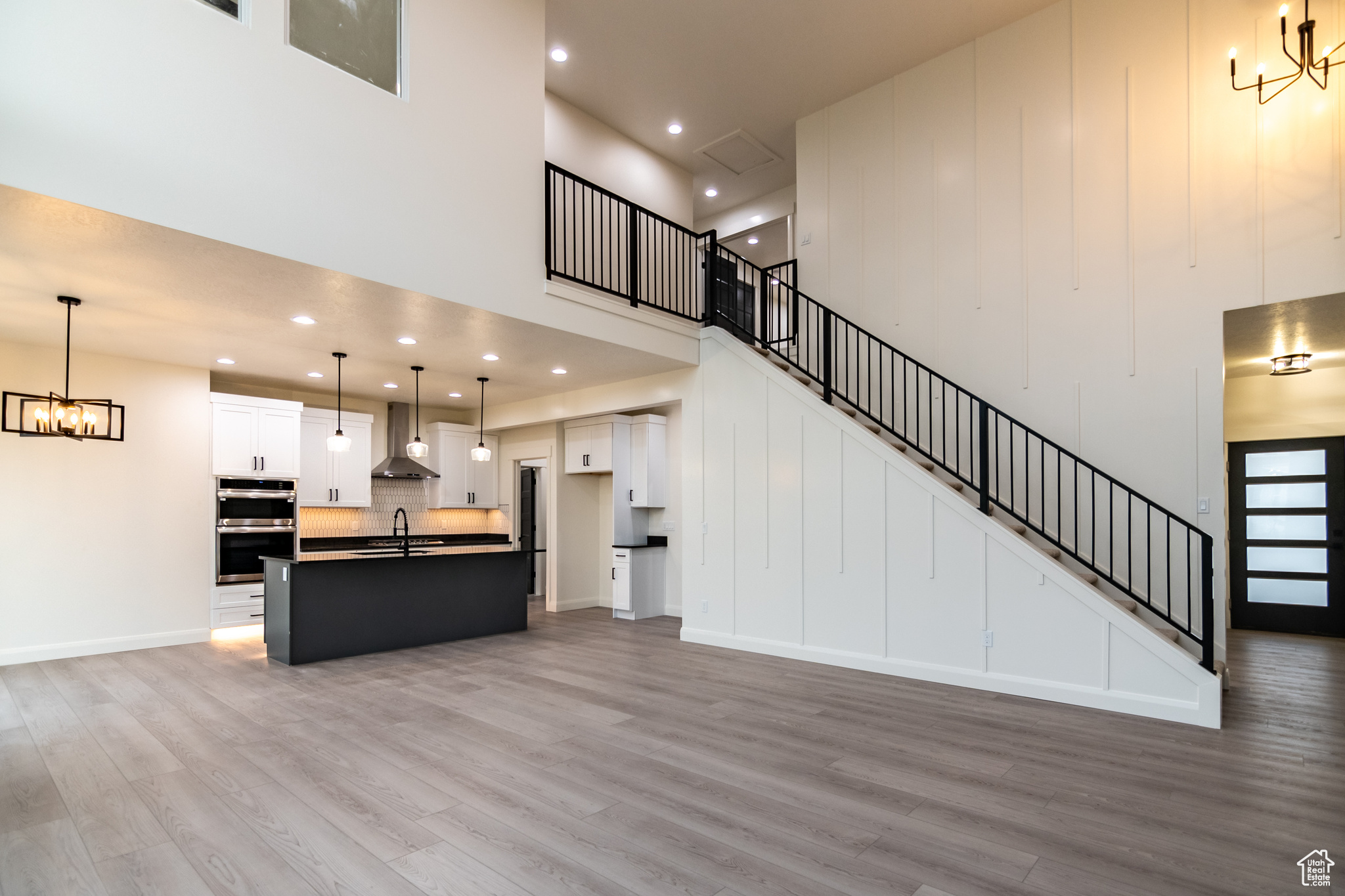 HUNTINGTON FARMS - Residential