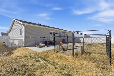 Tiny photo for 1127 W HONEYCOMB DR, Grantsville, UT 84029 (MLS # 2161452)