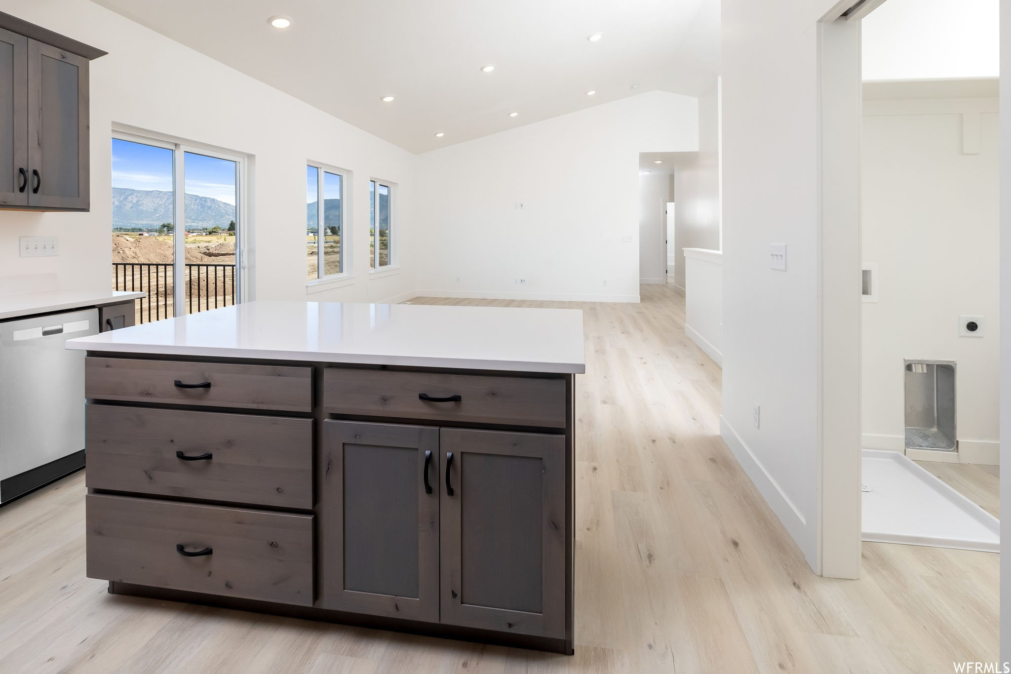 MOUNT STERLING FARM - Residential