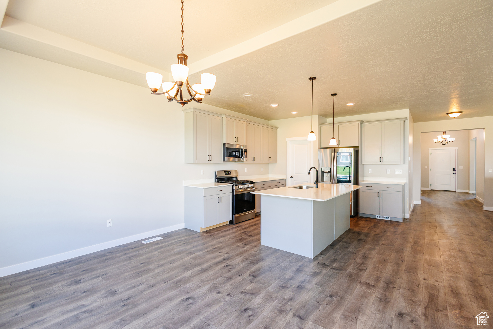 FOOTHILL VILLAGE - Residential