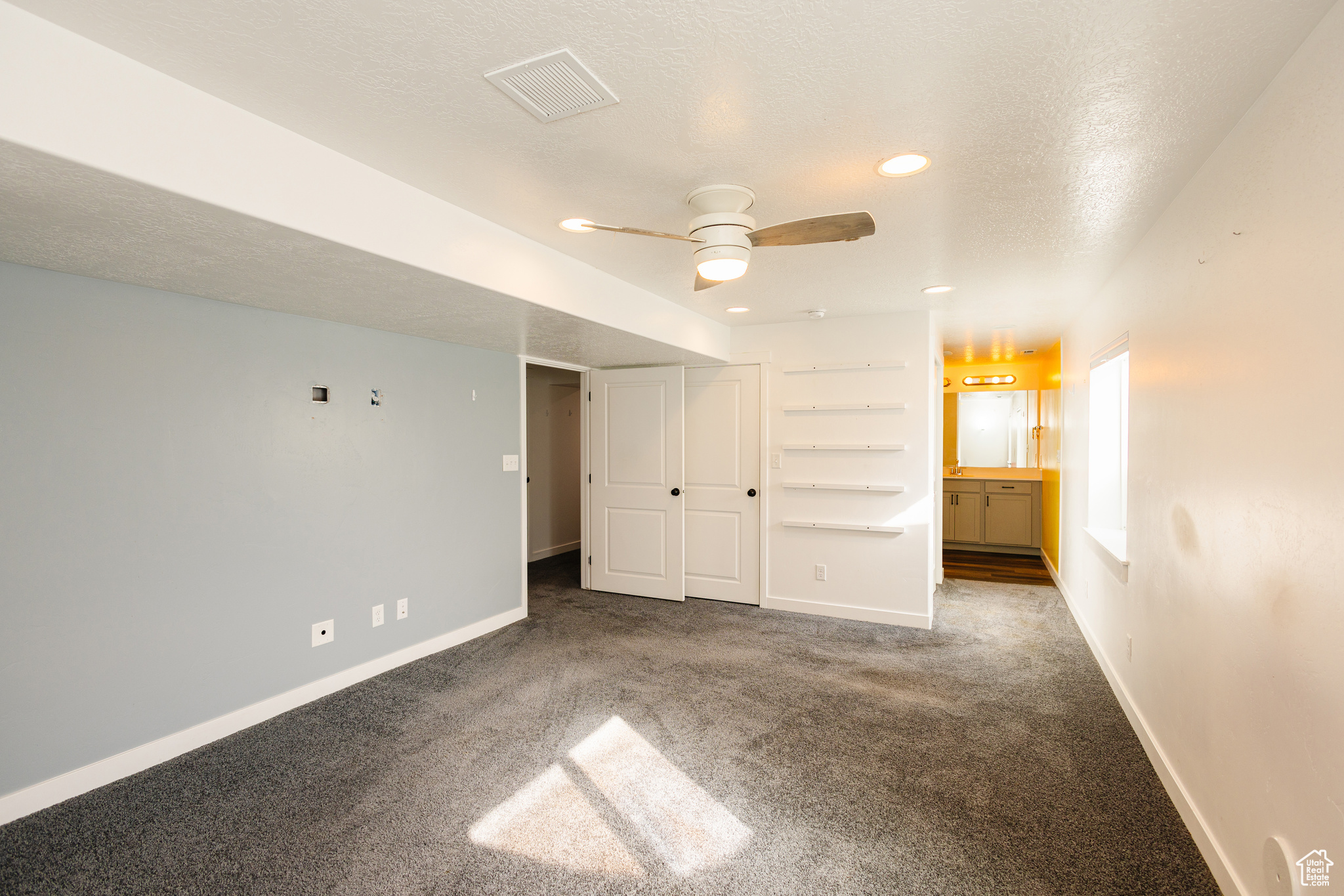 FOOTHILL VILLAGE - Residential