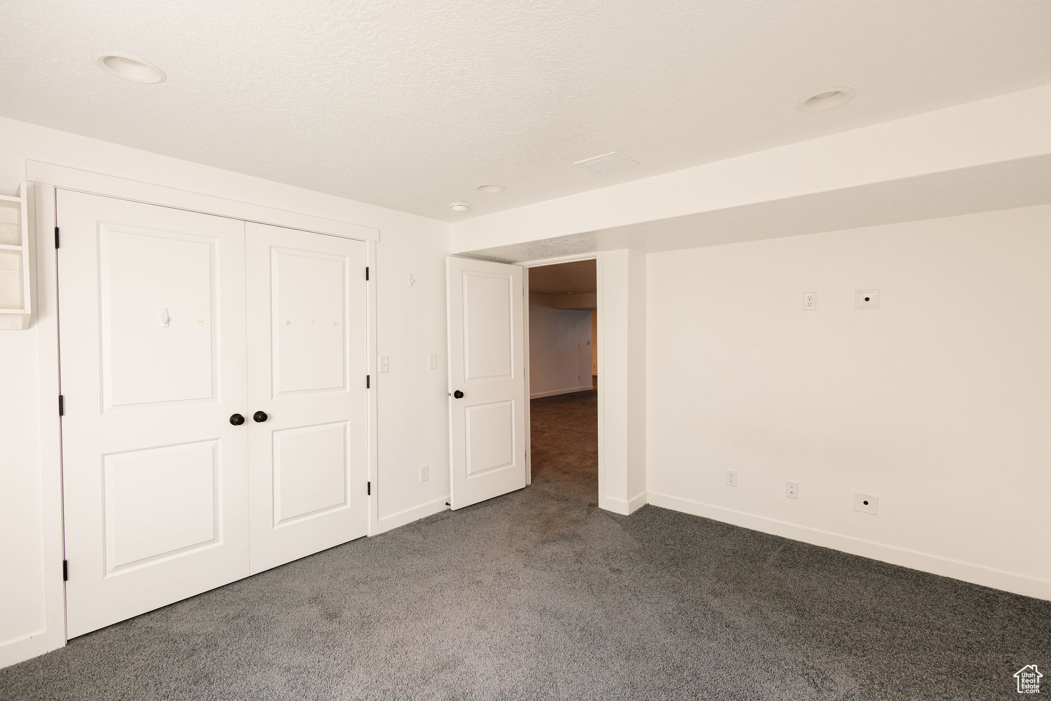 FOOTHILL VILLAGE - Residential
