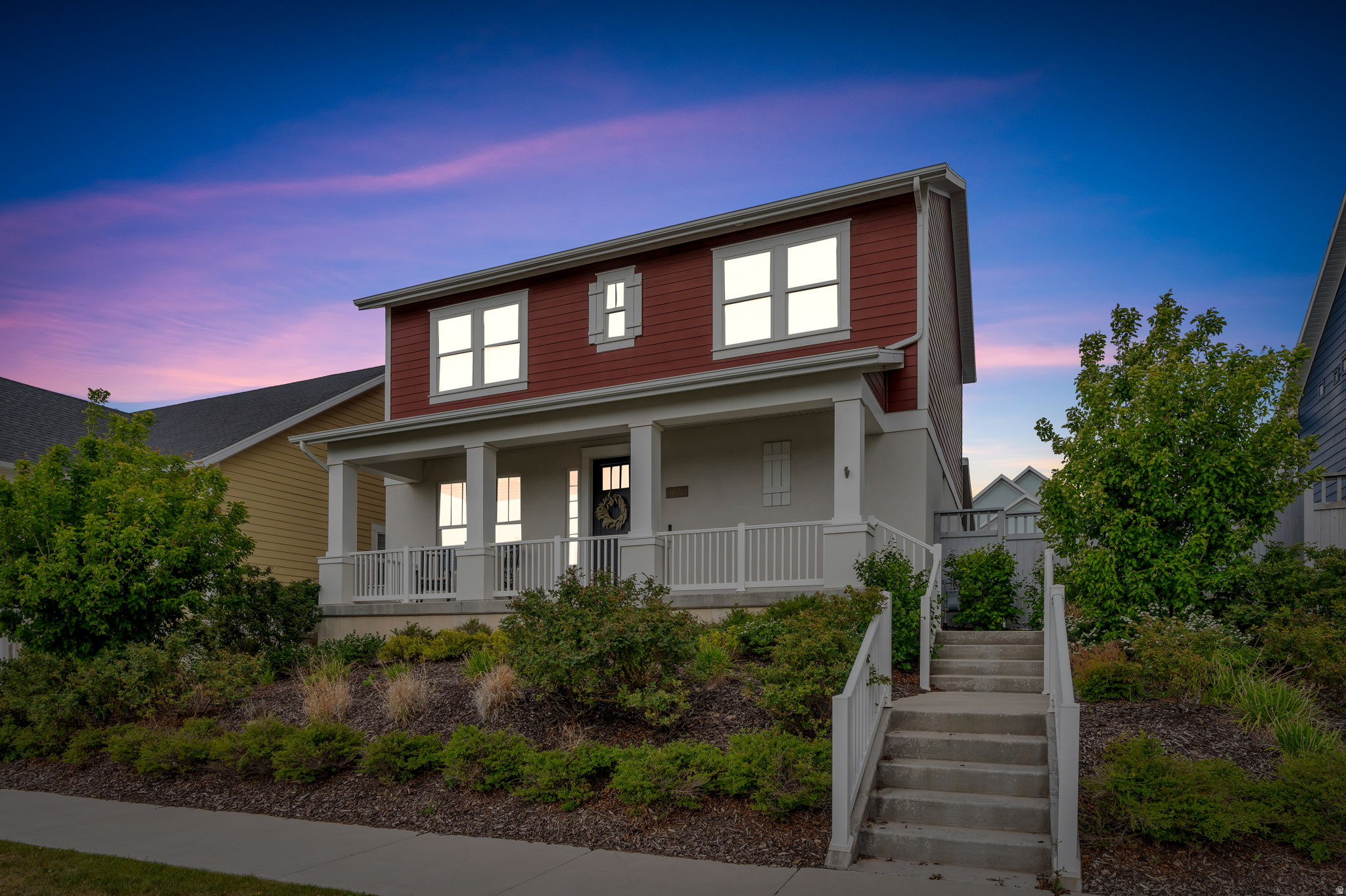 DAYBREAK - Residential