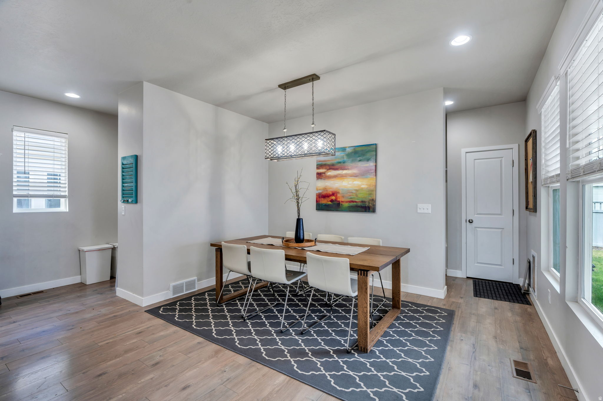 DAYBREAK - Residential