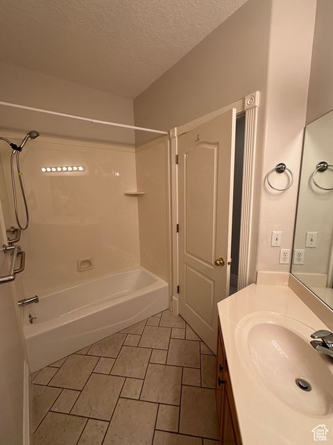 Tiny photo for 1172 MURDOCK DR, American Fork, UT 84003 (MLS # 2114629)
