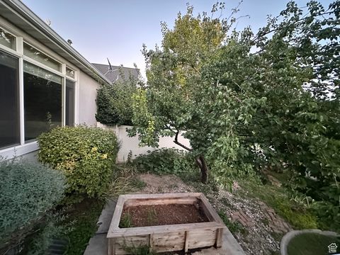 Tiny photo for 1172 MURDOCK DR, American Fork, UT 84003 (MLS # 2114629)
