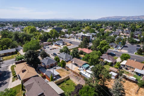Tiny photo for 3333 S PIONEER ST, Salt Lake City, UT 84109 (MLS # 2176922)