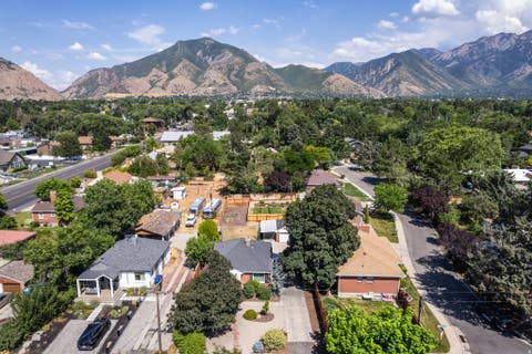 Tiny photo for 3333 S PIONEER ST, Salt Lake City, UT 84109 (MLS # 2176922)