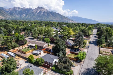Tiny photo for 3333 S PIONEER ST, Salt Lake City, UT 84109 (MLS # 2176922)