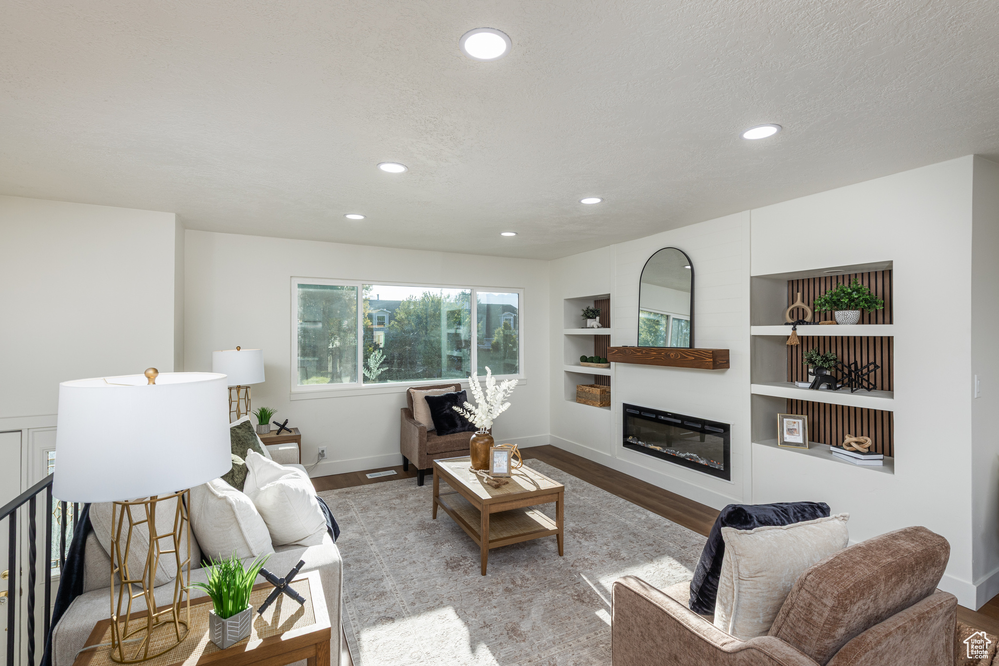 SUNSET SUB - Residential