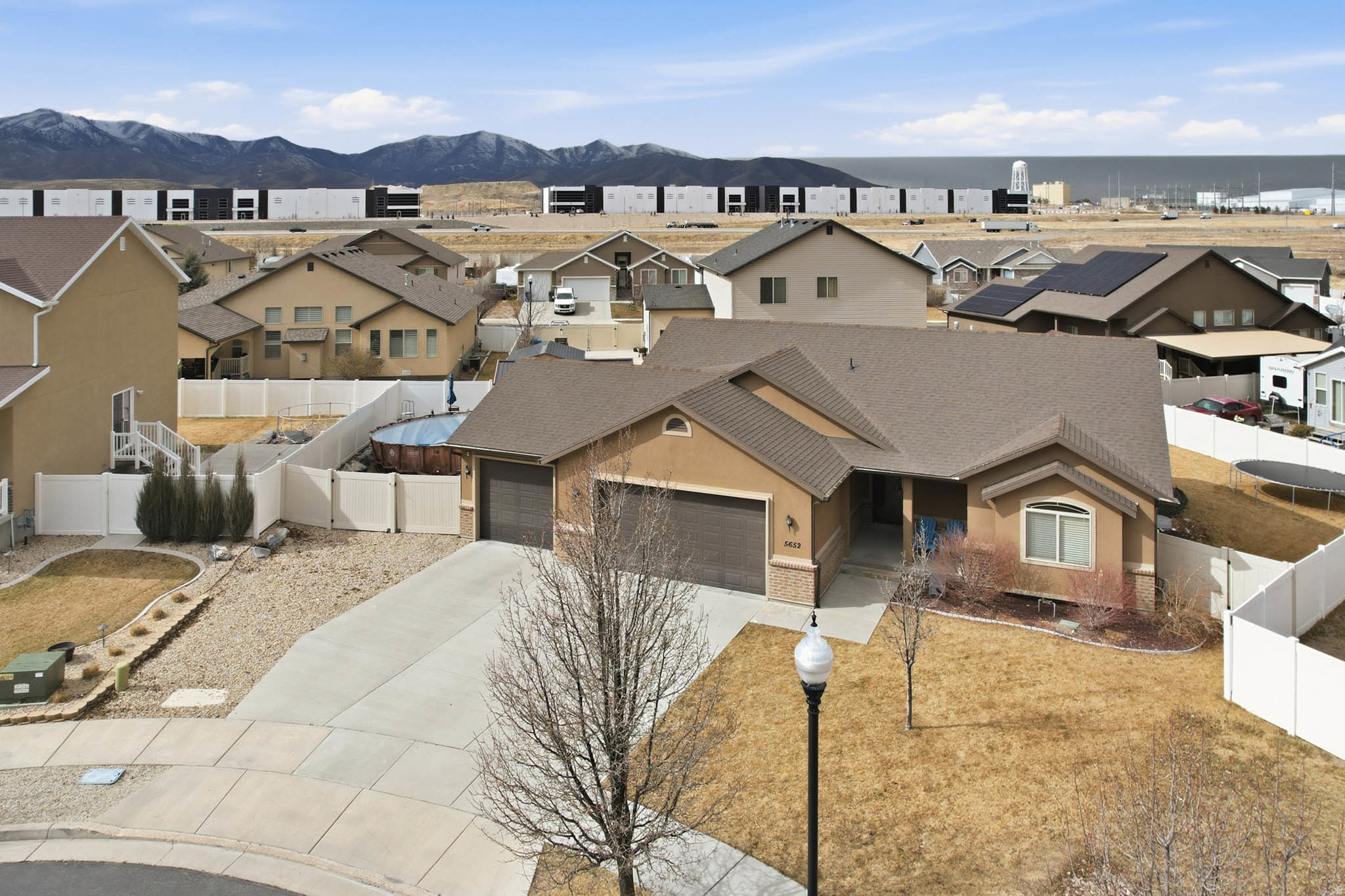 SOUTHRIDGE - Residential