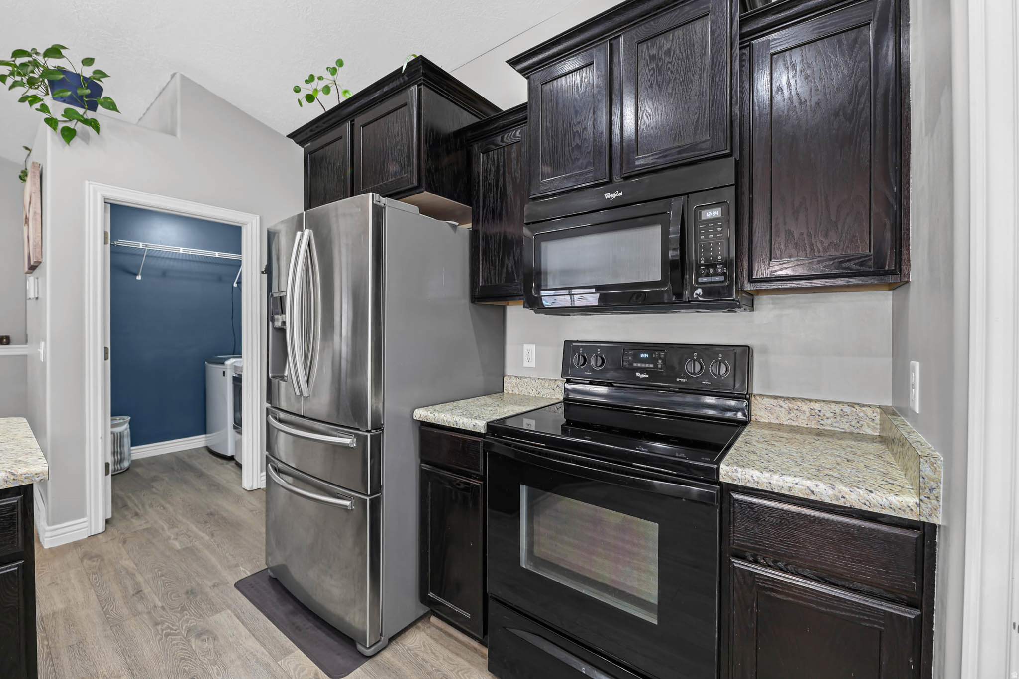 SOUTHRIDGE - Residential