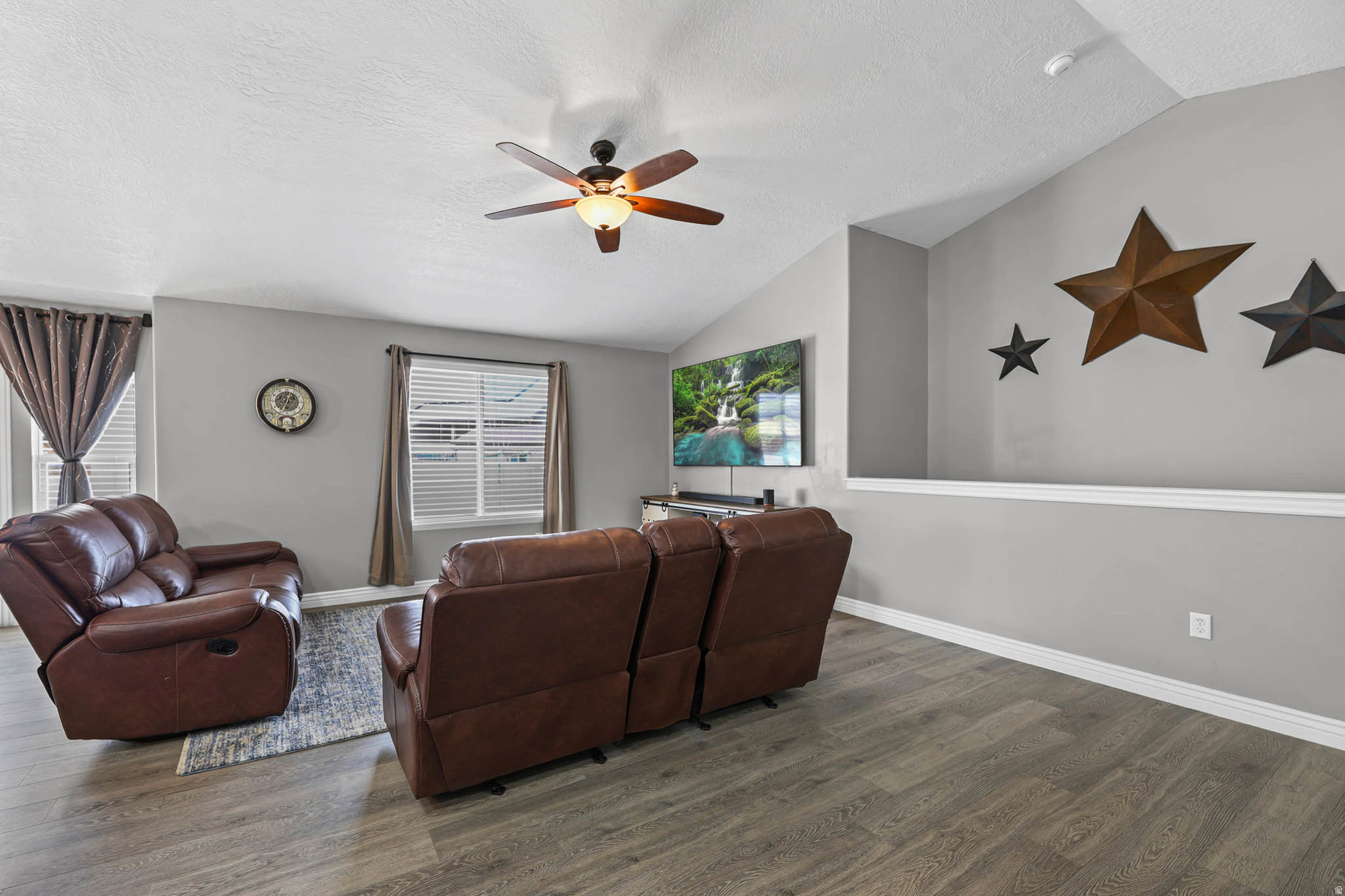 SOUTHRIDGE - Residential