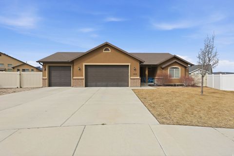 Photo of 5652 S CHAMA WAY, West Valley City, UT 84118 (MLS # 2139632)