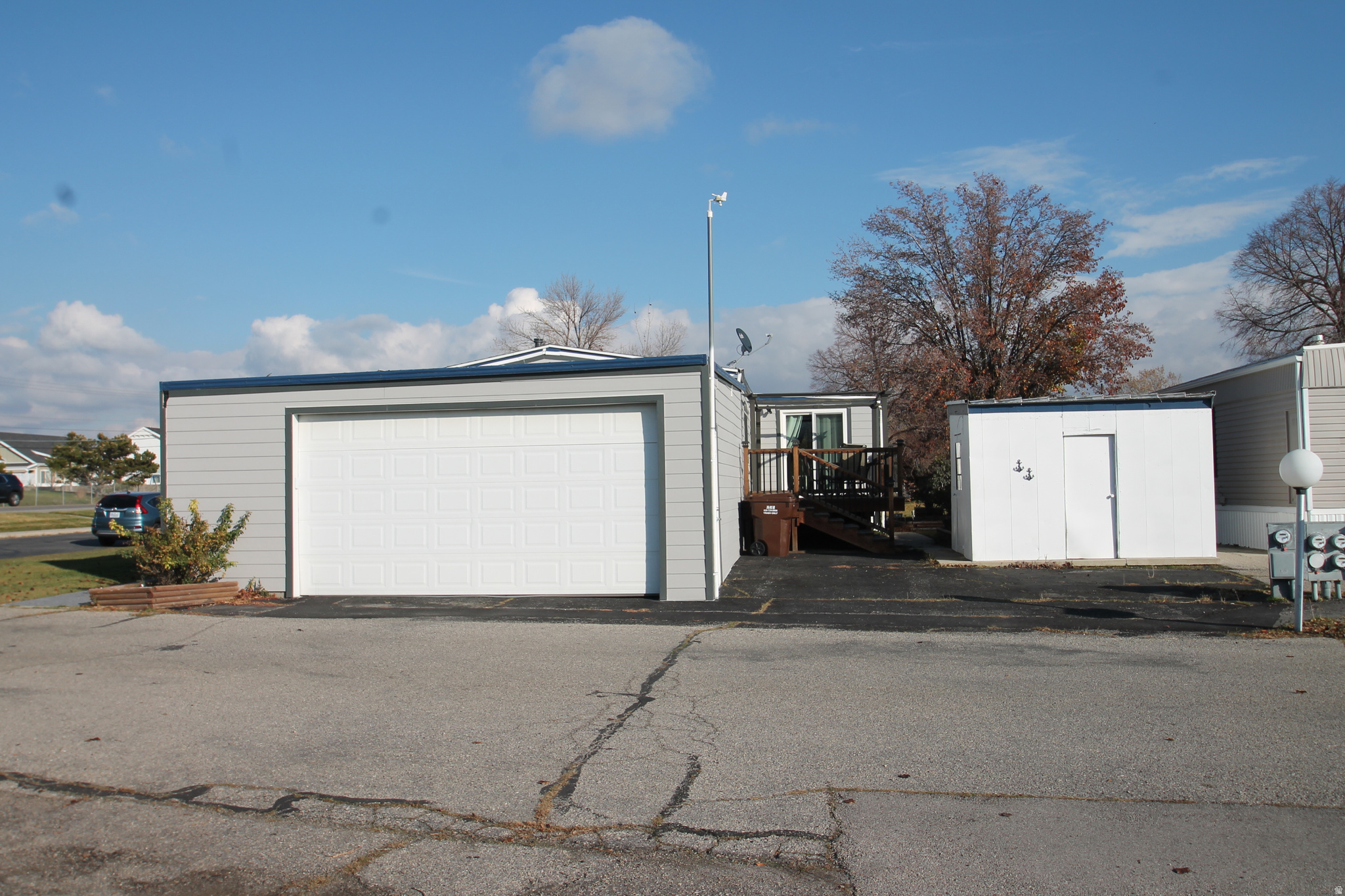 WINCHESTER ESTATES - Residential