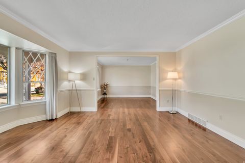 Tiny photo for 1635 MOUNTAIN OAKS DR, Orem, UT 84097 (MLS # 2121025)