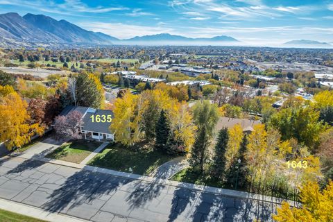 Tiny photo for 1635 MOUNTAIN OAKS DR, Orem, UT 84097 (MLS # 2121025)