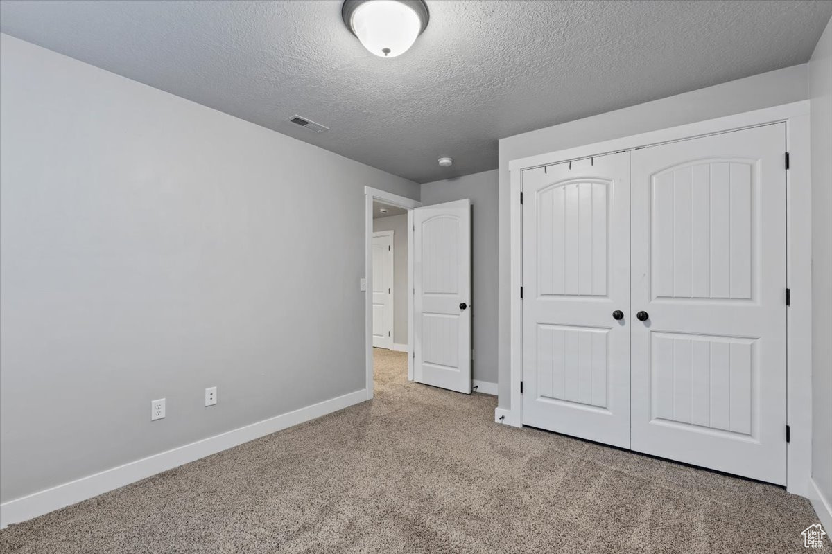 THE COVE - Residential