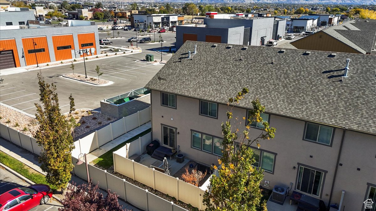 THE COVE - Residential