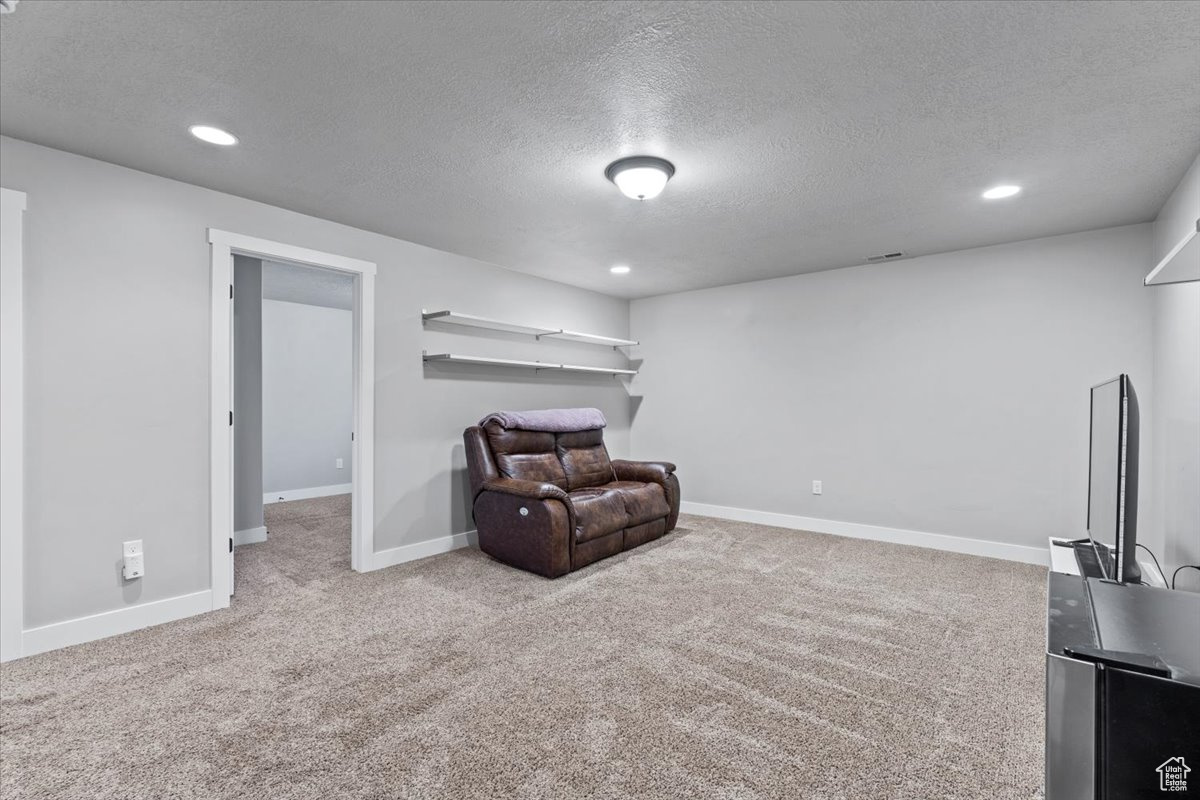 THE COVE - Residential