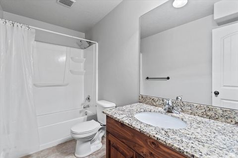 Tiny photo for 1323 N SILVERCREST DR, Saratoga Springs, UT 84045 (MLS # 2118760)
