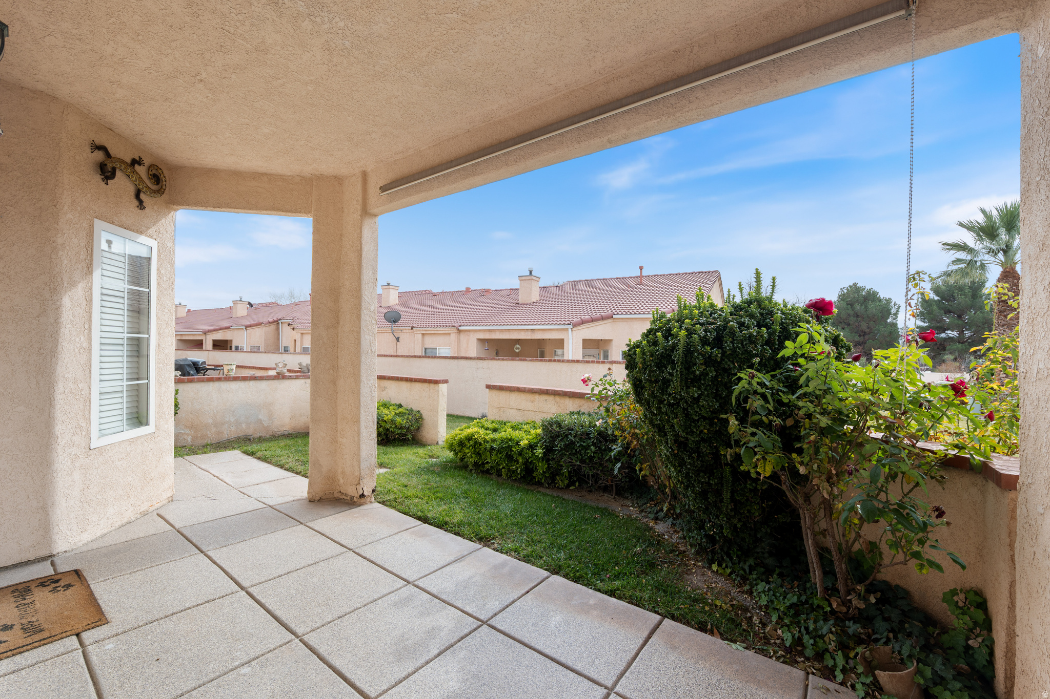 RIVER COVE TH 1 - Residential