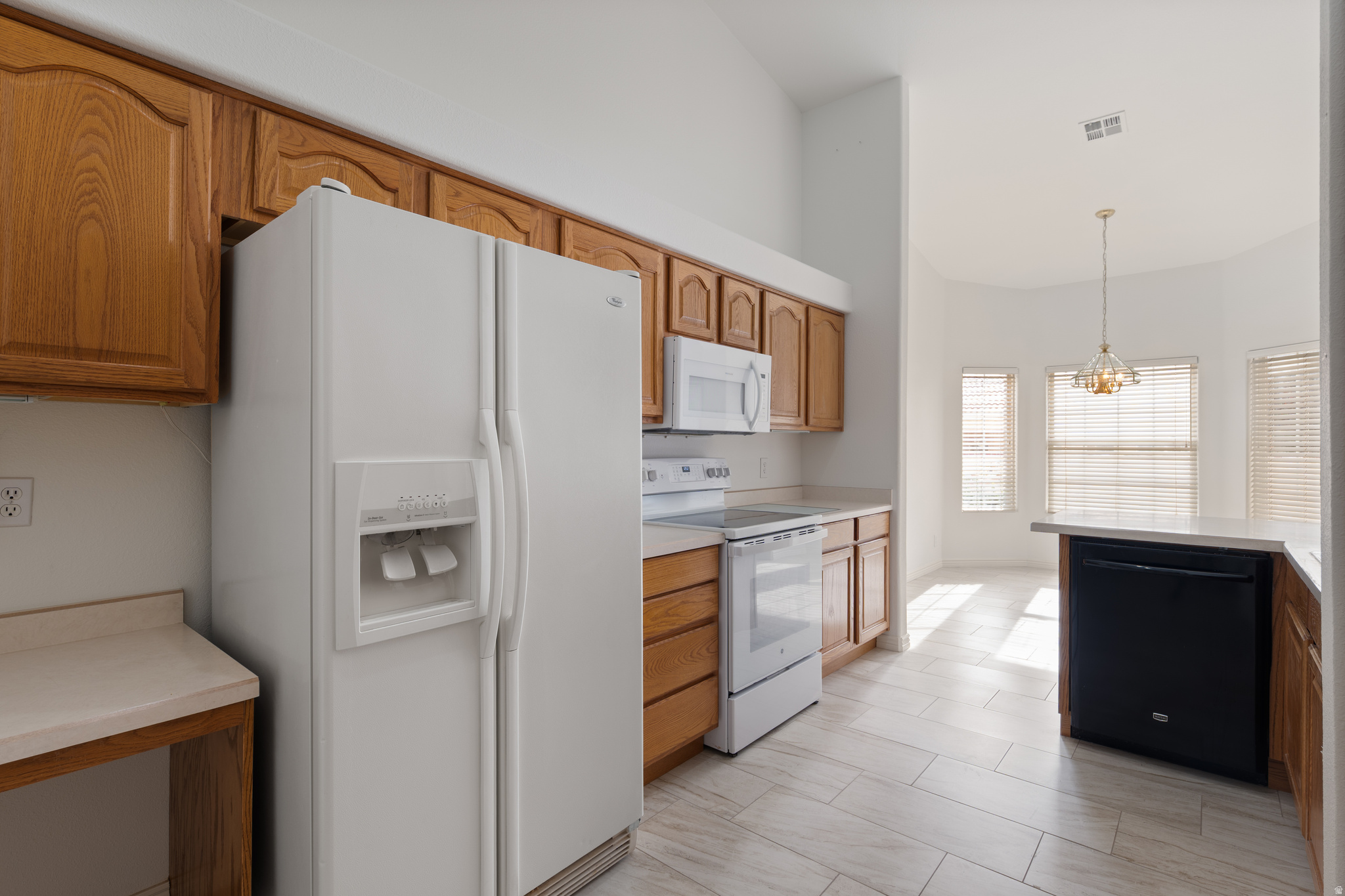 RIVER COVE TH 1 - Residential