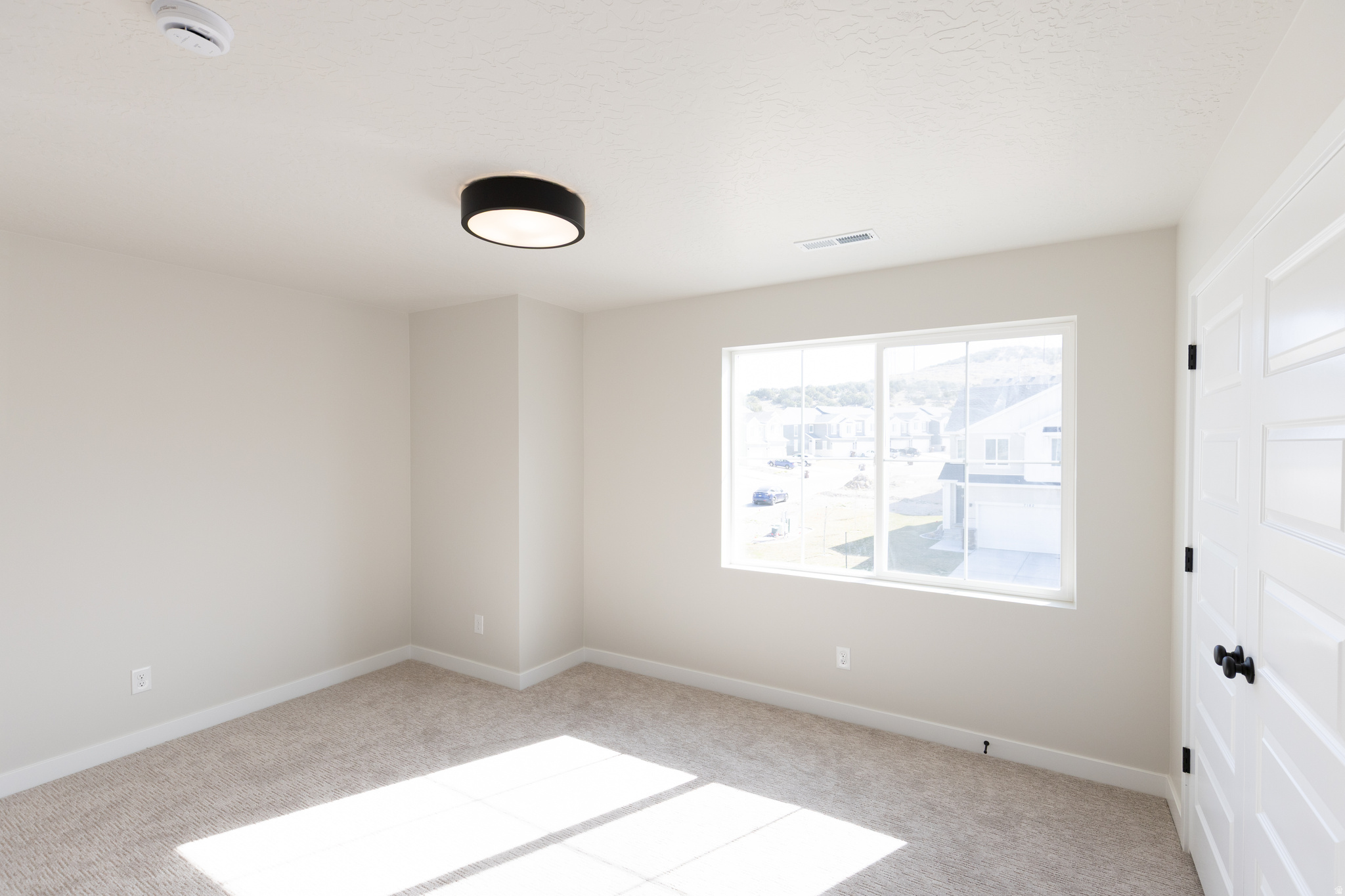 HIDDEN HOLLOW - Residential