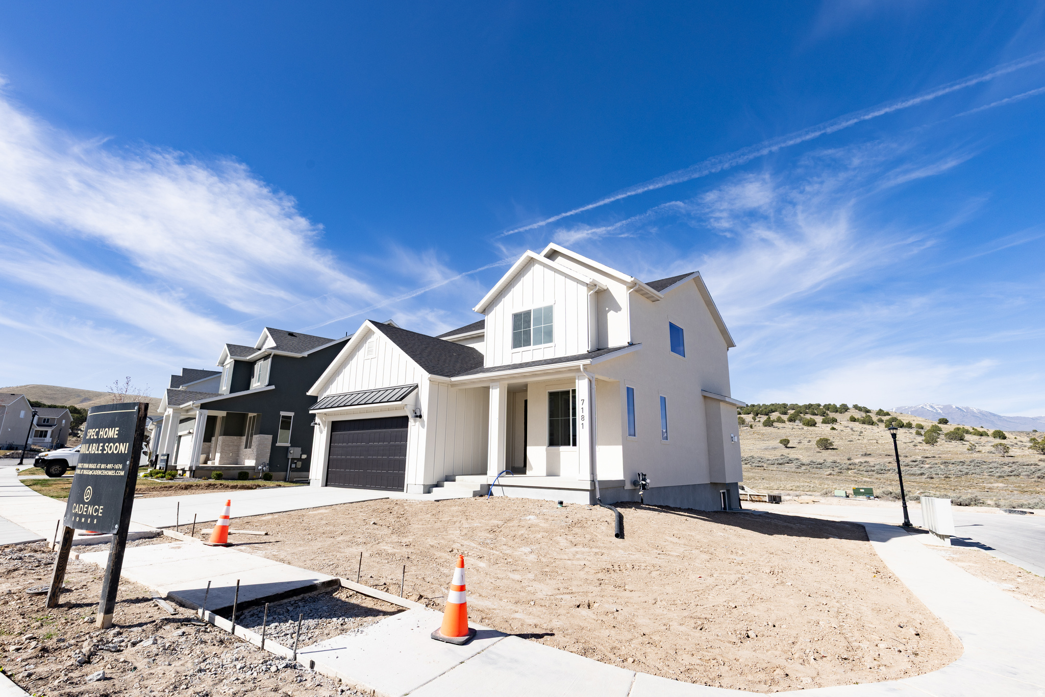 HIDDEN HOLLOW - Residential