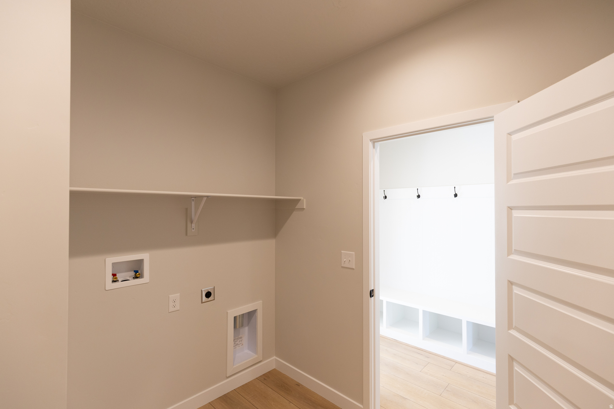 HIDDEN HOLLOW - Residential