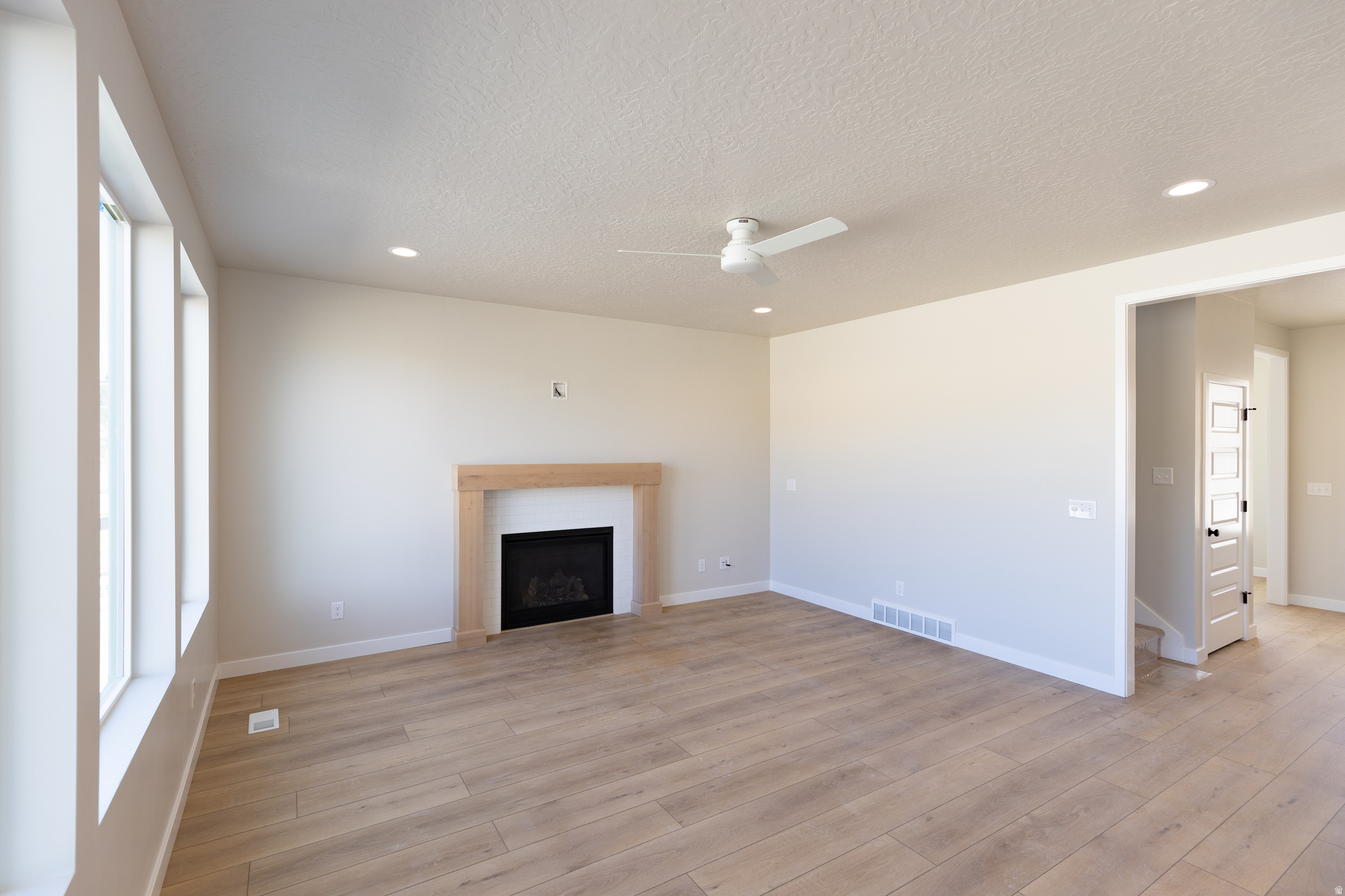 HIDDEN HOLLOW - Residential