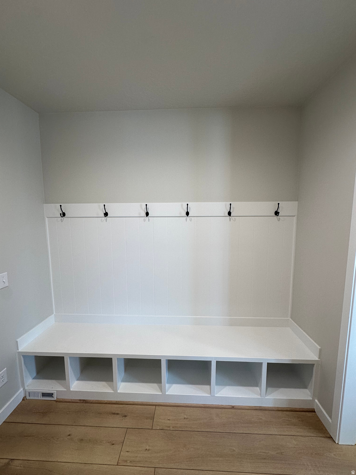 HIDDEN HOLLOW - Residential