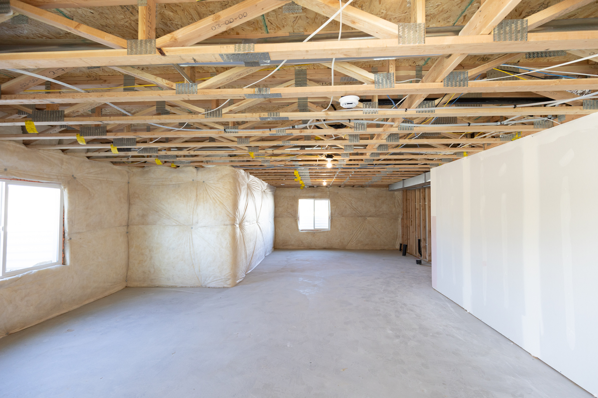 HIDDEN HOLLOW - Residential