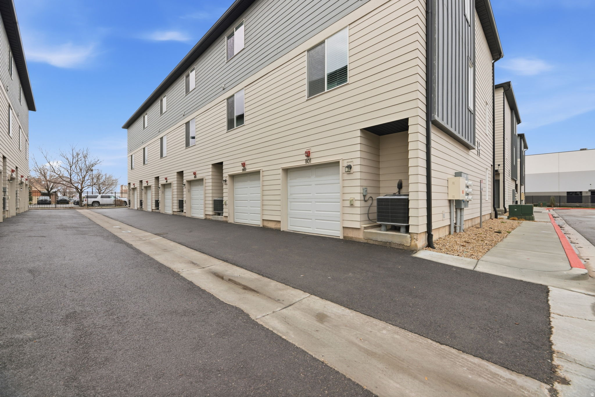 DAWSON PLACE - Residential