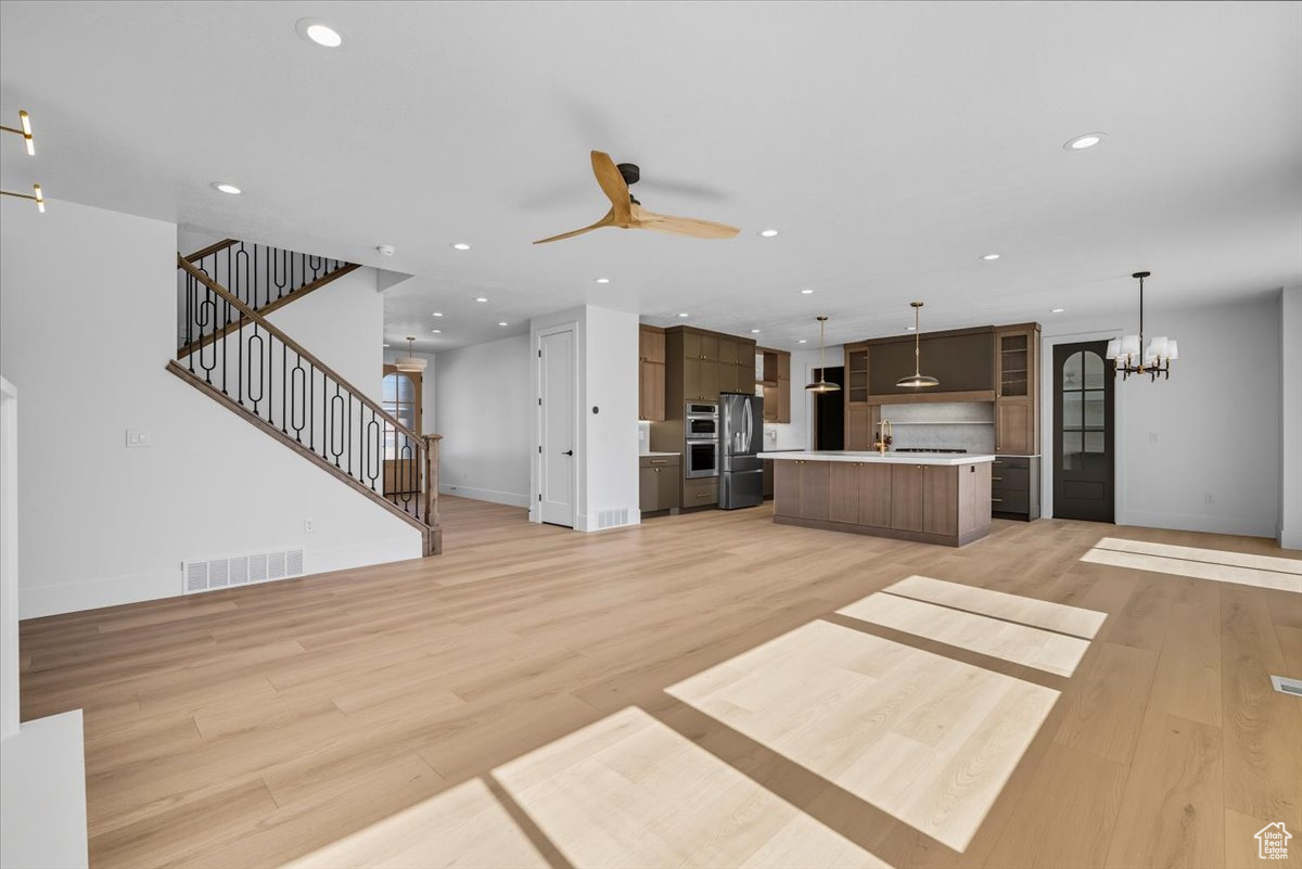 HUNTING FARMS - Residential