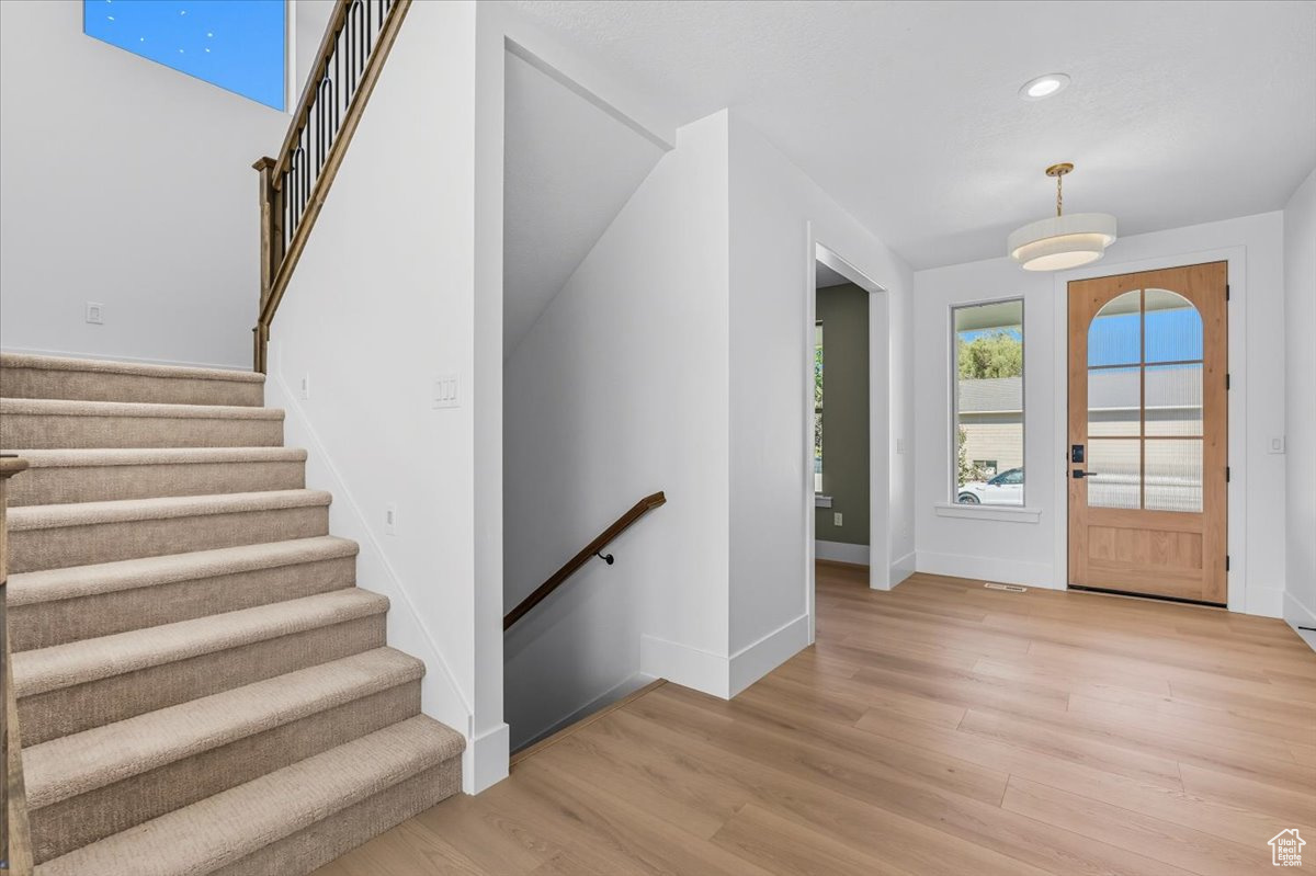 HUNTING FARMS - Residential
