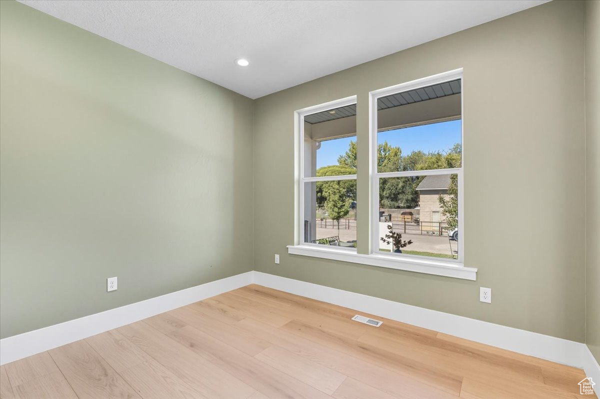 HUNTING FARMS - Residential