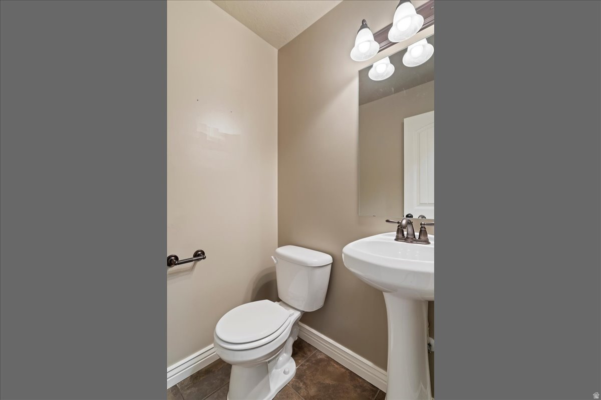 MOUNTAIN WEST MEADOW - Residential