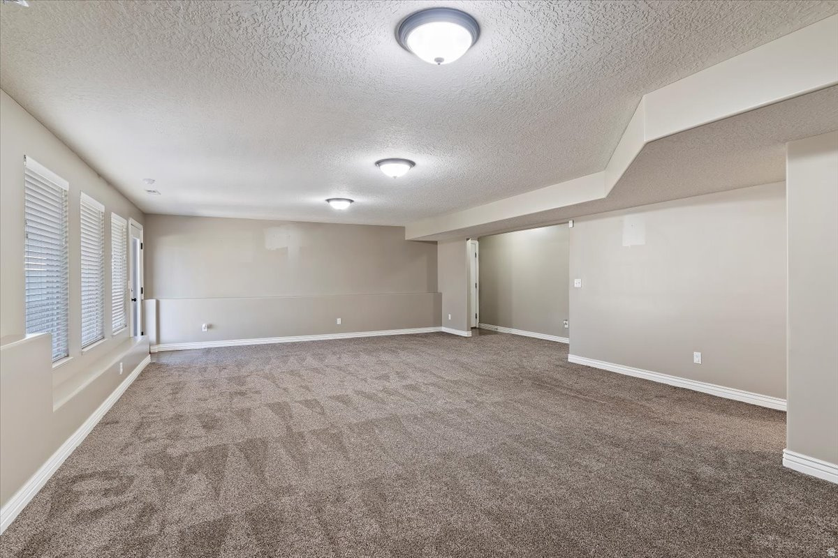 MOUNTAIN WEST MEADOW - Residential