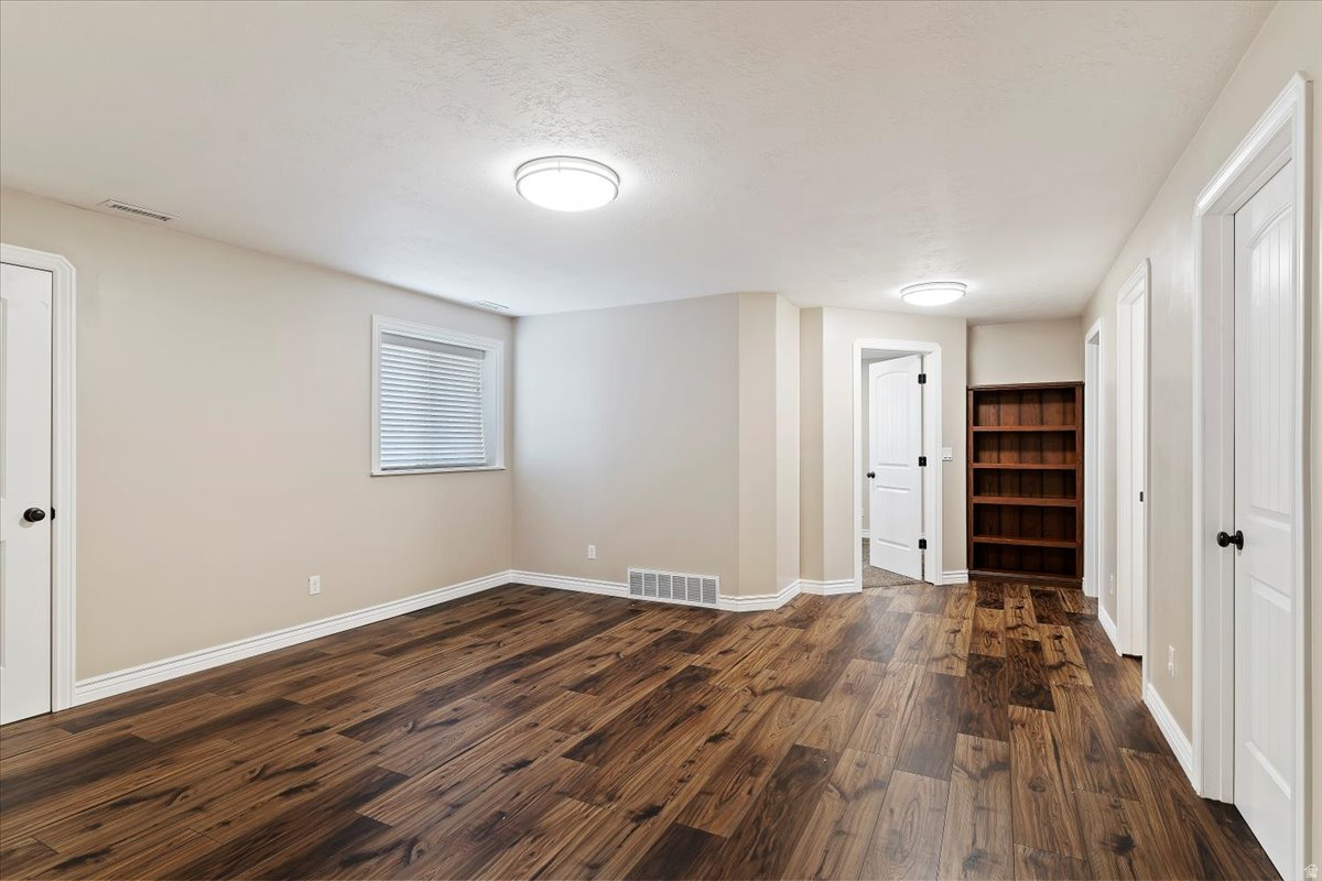 MOUNTAIN WEST MEADOW - Residential