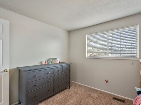 Tiny photo for 1419 S MARILYN DR, Syracuse, UT 84075 (MLS # 2141627)