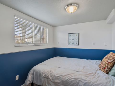 Tiny photo for 1419 S MARILYN DR, Syracuse, UT 84075 (MLS # 2141627)